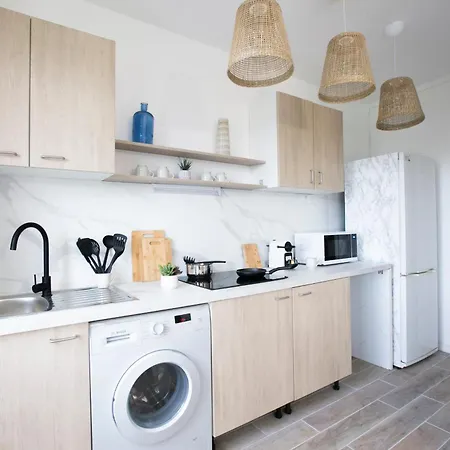 Majestic & Idyllic Parisian Flat - Champs-elysees *