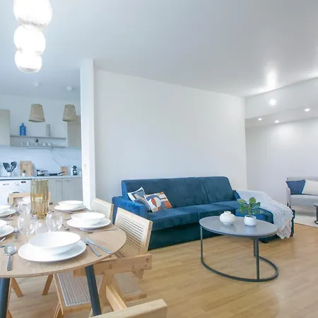 Majestic & Idyllic Parisian Flat - Champs-elysees * Paris