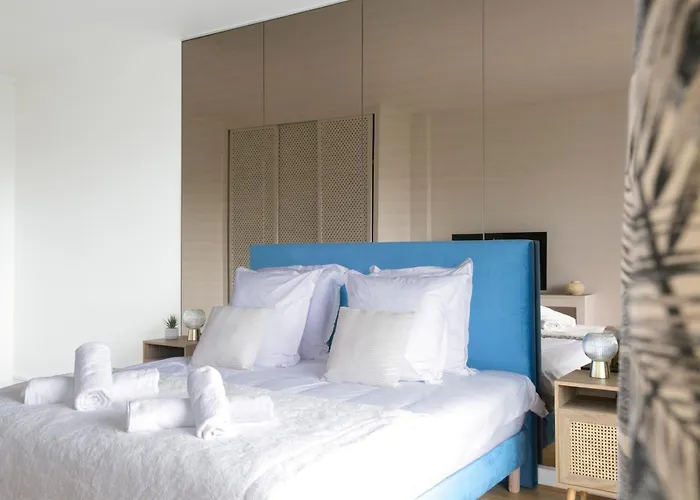 Majestic & Idyllic Parisian Flat - Champs-elysees 巴黎